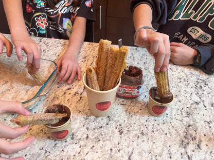 CHURROS & HOT CHOCOLATE KIT